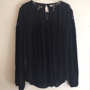 Old Navy Lace Keyhole Top